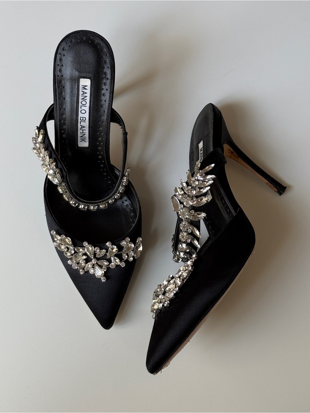 Manolo Blahnik Lurum 90mm Embellished Satin Mules – Size 39 - Picture 2 of 6